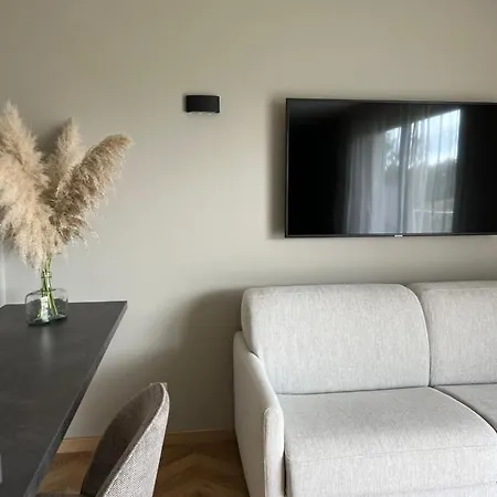 Le Clos Des Huy Pres Trigny