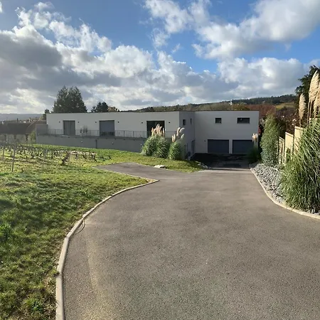 Le Clos Des Huy Pres 4* Trigny