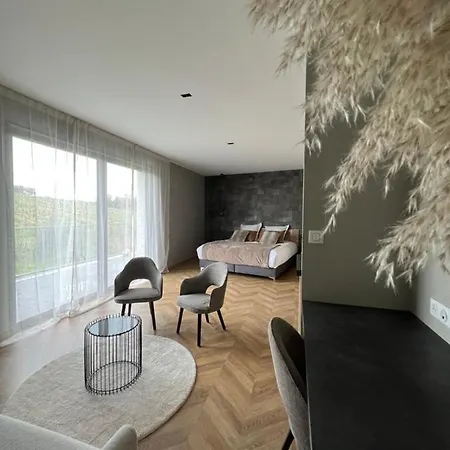 Bed & Breakfast Le Clos Des Huy Pres Trigny