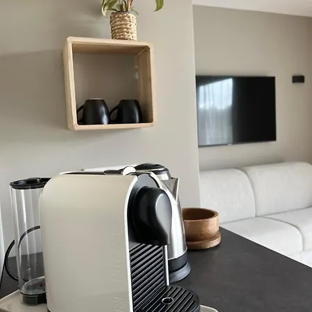 Le Clos Des Huy Pres 4*